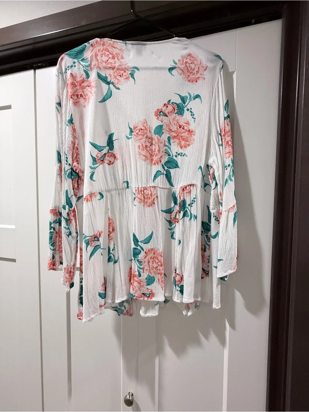 torrid White Peasant Tunic with Pink Floral & Teal Leaves